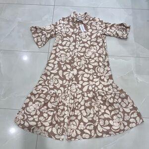 Yakira‎ Bella Floral Patterned Dress in Cream and Tan